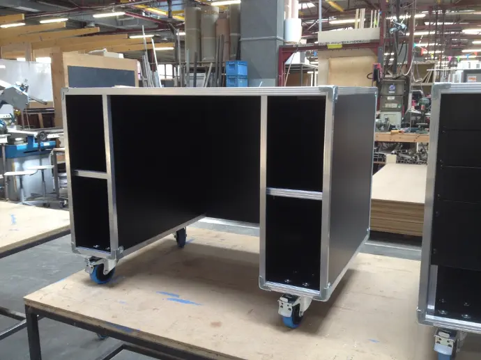 Meuble régie aluminium modulaire pour spectacle professionnel